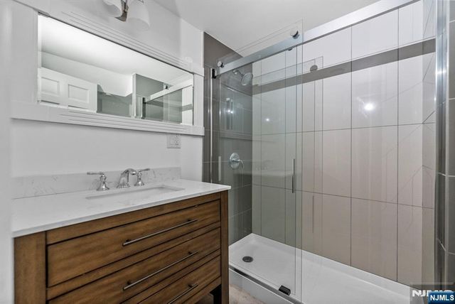 23 Pike Street, Alpine, NJ 07620