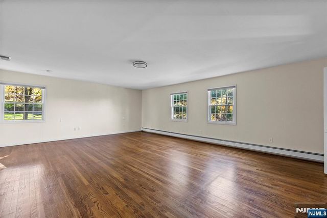 23 Pike Street, Alpine, NJ 07620