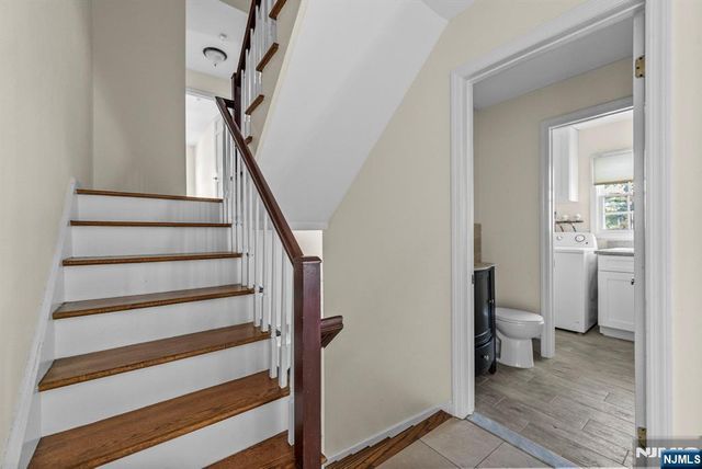 23 Pike Street, Alpine, NJ 07620