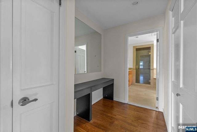 23 Pike Street, Alpine, NJ 07620