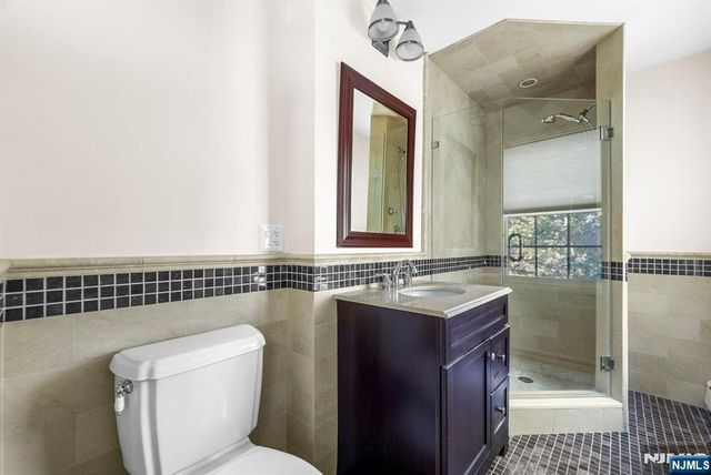 23 Pike Street, Alpine, NJ 07620