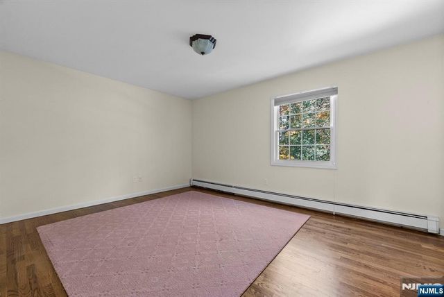 23 Pike Street, Alpine, NJ 07620