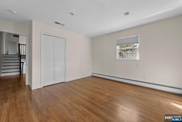 23 Pike Street, Alpine, NJ 07620