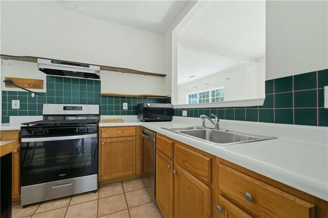 619 Lullingstone Drive SE, Marietta, GA 30067