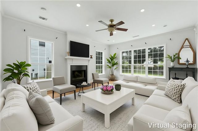 619 Lullingstone Drive SE, Marietta, GA 30067