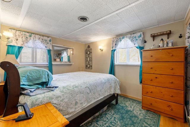 N4996 Butternut TRAIL, Juneau, WI 53039