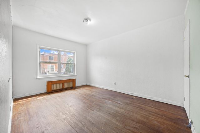 2015 45th Street, Astoria, NY 11105