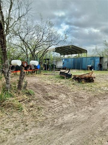 4204 County Road 308, Orange Grove, TX 78372