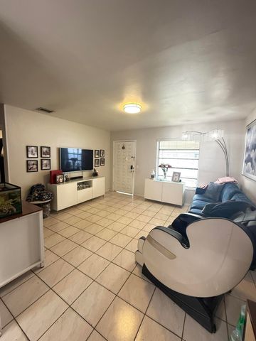 250 SW 76th Court, Miami, FL 33144