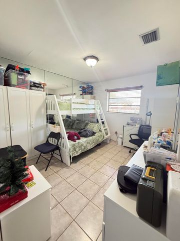 250 SW 76th Court, Miami, FL 33144