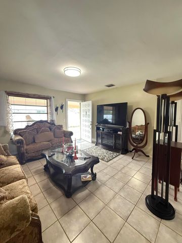 250 SW 76th Court, Miami, FL 33144