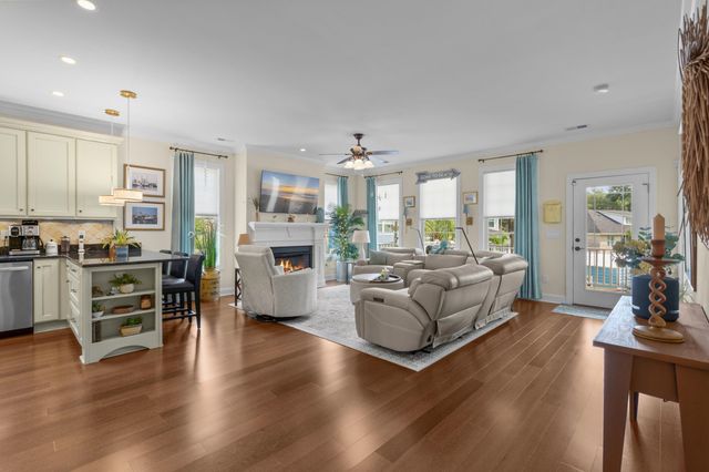 606 46th Ave. S, North Myrtle Beach, SC 29582
