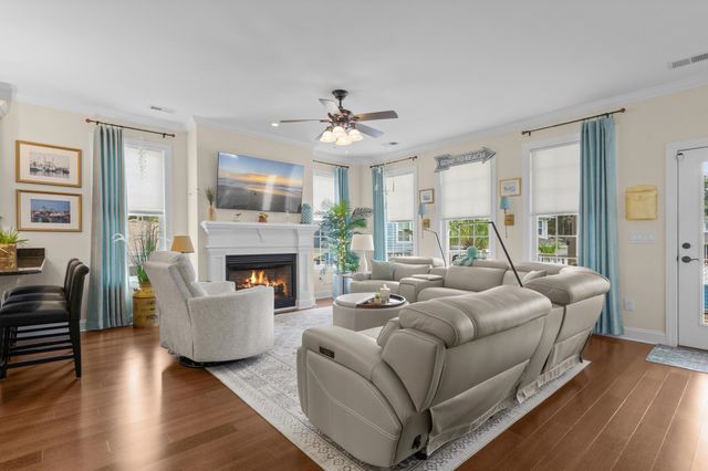 606 46th Ave. S, North Myrtle Beach, SC 29582