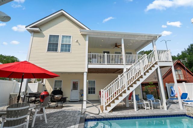 606 46th Ave. S, North Myrtle Beach, SC 29582