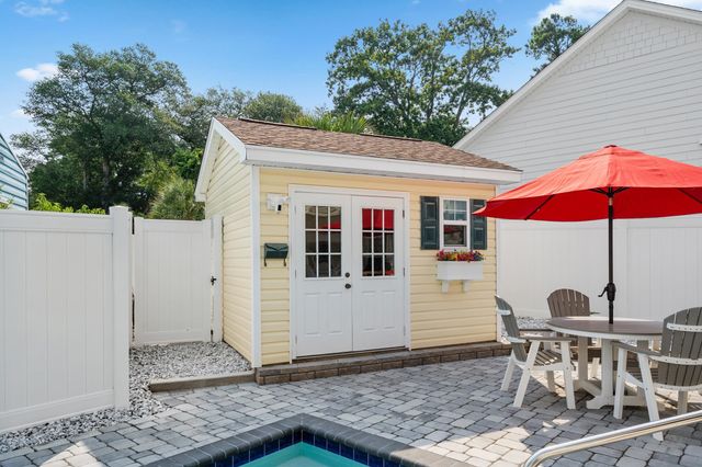 606 46th Ave. S, North Myrtle Beach, SC 29582