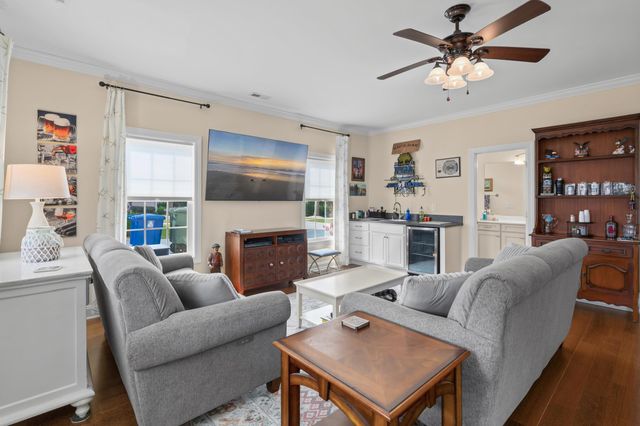 606 46th Ave. S, North Myrtle Beach, SC 29582