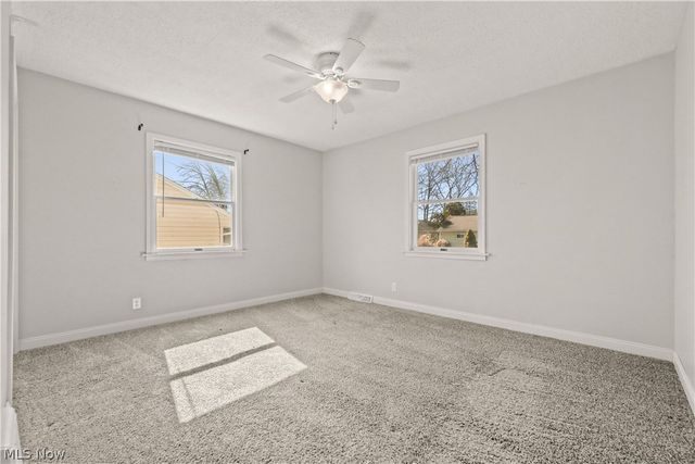 2851 8th Street, Cuyahoga Falls, OH 44221