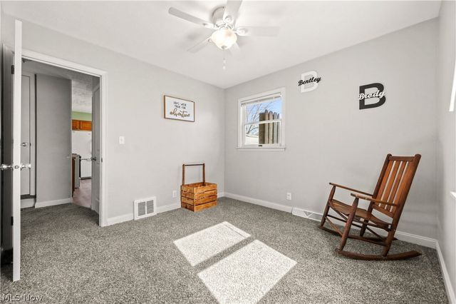 2851 8th Street, Cuyahoga Falls, OH 44221