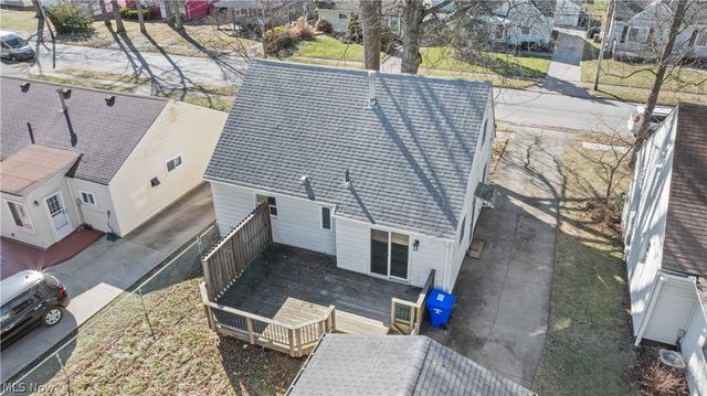 2851 8th Street, Cuyahoga Falls, OH 44221