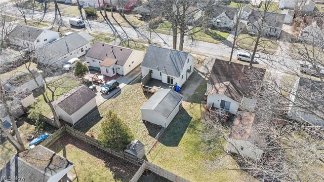 2851 8th Street, Cuyahoga Falls, OH 44221