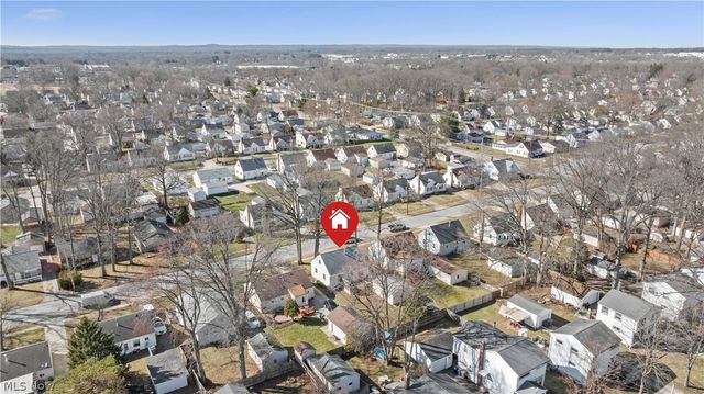 2851 8th Street, Cuyahoga Falls, OH 44221