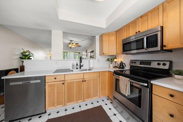 2614 COVE CAY DRIVE 409, Clearwater, FL 33760