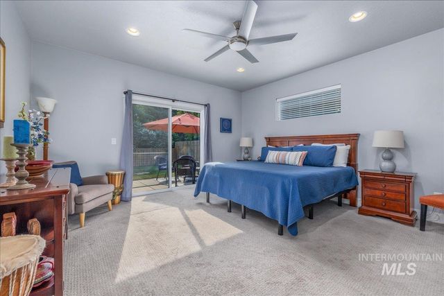 6204 W Edgewater Dr, Boise, ID 83709