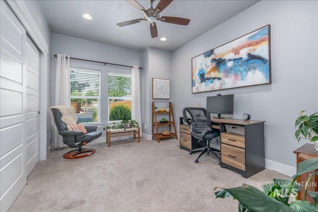 6204 W Edgewater Dr, Boise, ID 83709