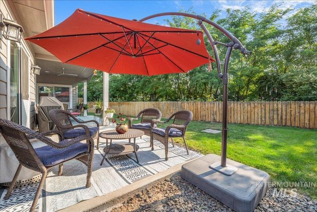 6204 W Edgewater Dr, Boise, ID 83709
