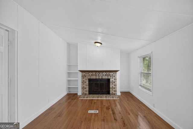 32 Wildflower Cove, Carrollton, GA 30116