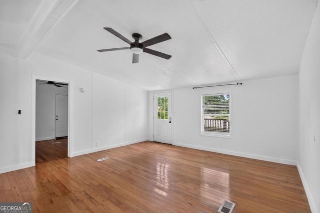32 Wildflower Cove, Carrollton, GA 30116