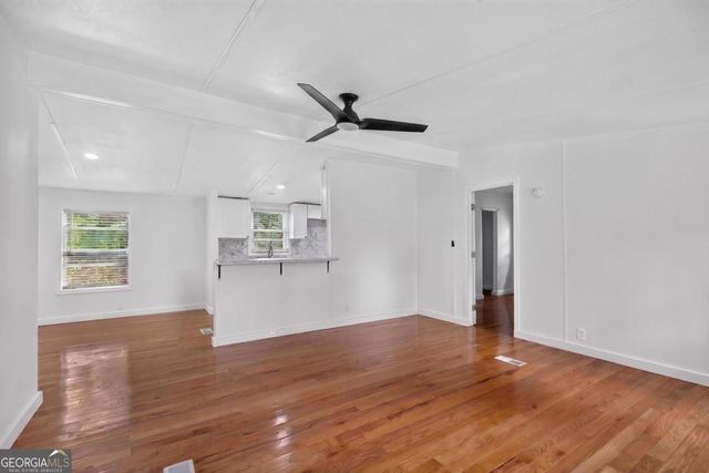 32 Wildflower Cove, Carrollton, GA 30116