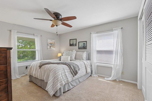 W182N8323 Georgetown DRIVE, Menomonee Falls, WI 53051