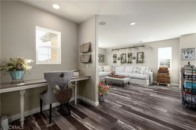 6877 Meander, Jurupa Valley, CA 91752