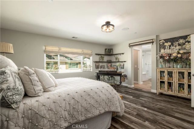 6877 Meander, Jurupa Valley, CA 91752