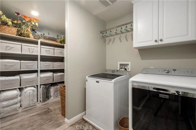 6877 Meander, Jurupa Valley, CA 91752