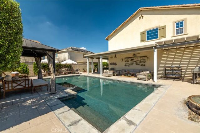 6877 Meander, Jurupa Valley, CA 91752