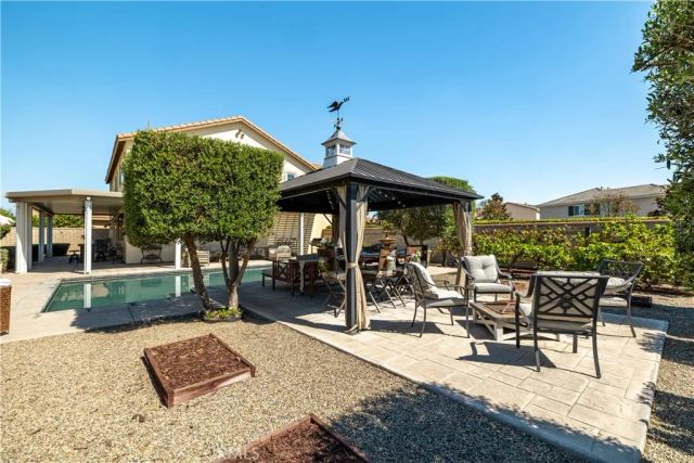 6877 Meander, Jurupa Valley, CA 91752