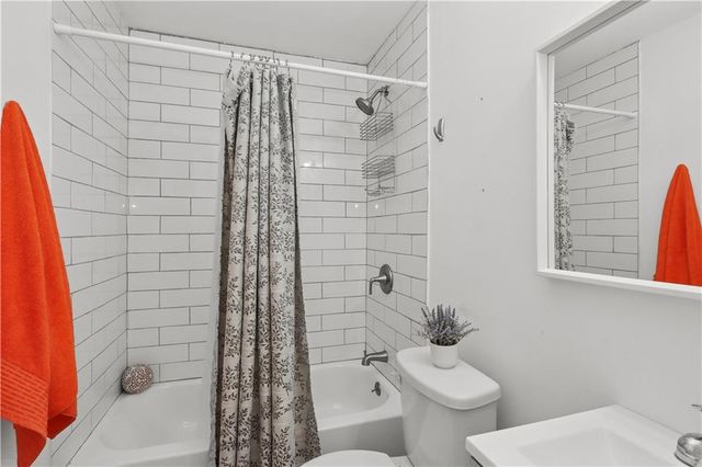 7521 High Drive, Prairie Village, KS 66208