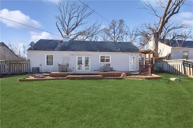 7521 High Drive, Prairie Village, KS 66208