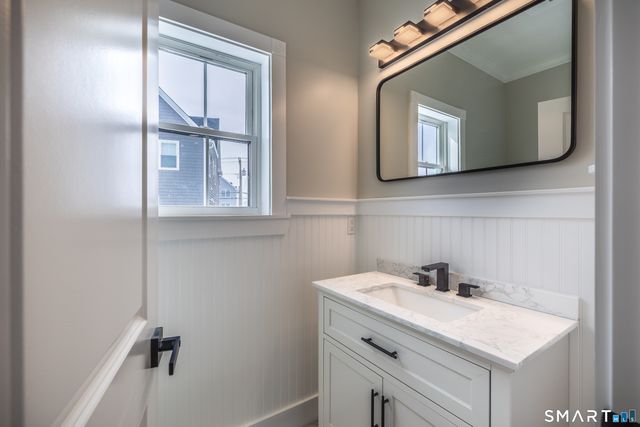 1 Chestnut Street, Milford, CT 06460