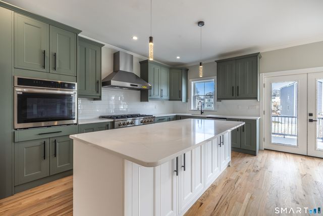 1 Chestnut Street, Milford, CT 06460