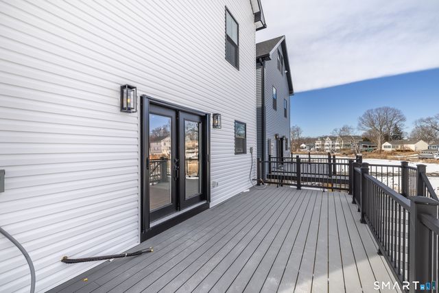 1 Chestnut Street, Milford, CT 06460