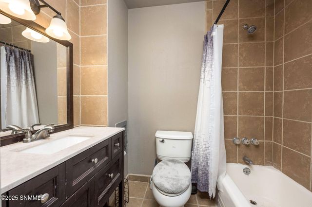 1925 Anderson Drive, Las Cruces, NM 88001