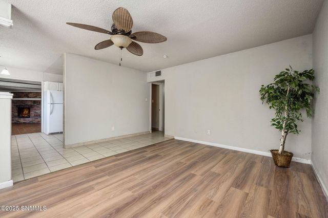 1925 Anderson Drive, Las Cruces, NM 88001