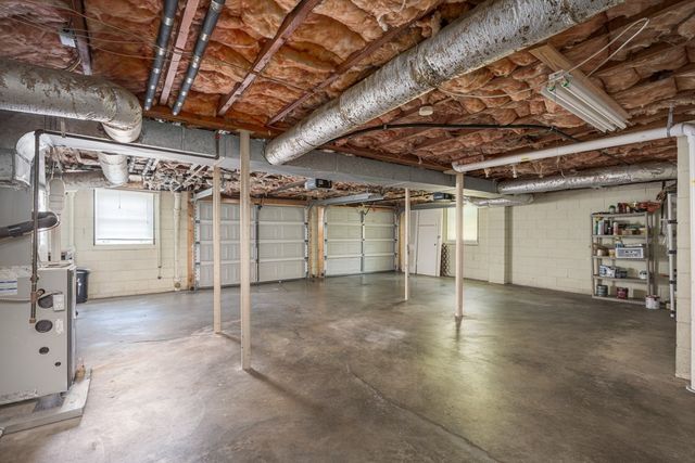5235 Kincannon Dr, Nashville, TN 37220