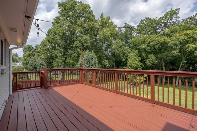 5235 Kincannon Dr, Nashville, TN 37220
