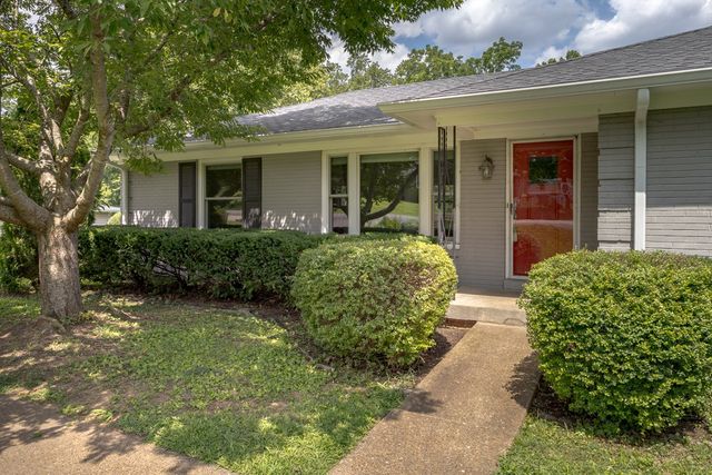 5235 Kincannon Dr, Nashville, TN 37220
