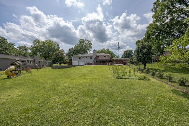 5235 Kincannon Dr, Nashville, TN 37220