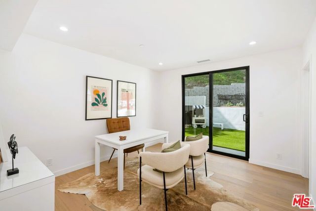 4545 Balboa Avenue, Encino (los Angeles), CA 91316